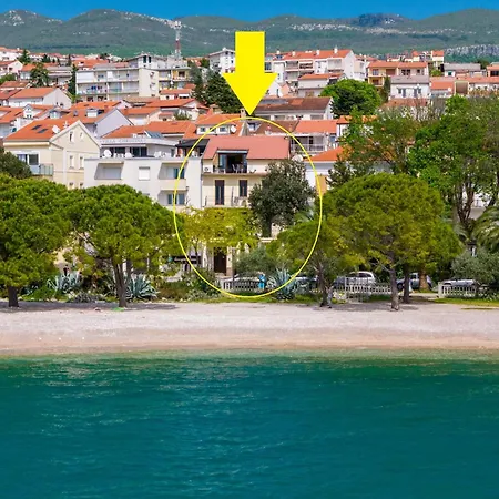 Beach Apartments Center Crikvenica Buitenkant foto
