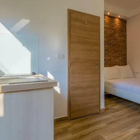 Beach Apartments Center Crikvenica Buitenkant foto