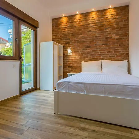 Beach Apartments Center Crikvenica Buitenkant foto