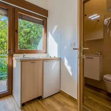 Beach Apartments Center Crikvenica Buitenkant foto